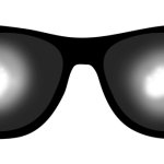 Lentes obscuros negros agujerados