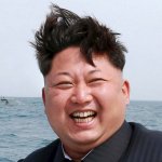 Kim Jong Un smilig