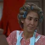 Cuentele chismes a su abuela