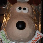 Gromit Cake