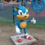 cursed sonic thumbs up