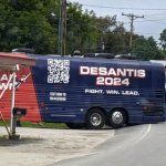 DeSantis Bus