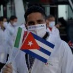 Sardos comunistas invasores disfrazados de médicos cubanos adoct