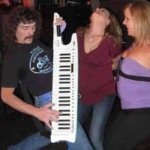 KEYTAR MAN AND TWO MILF FANS