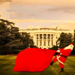 Santa arrives at the White House