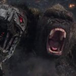 Kong ripping mecha's head off