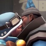Demo and soldier kissing meme