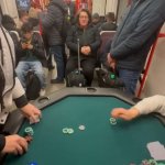 Poker in metro