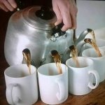 Teapot with several spoiuts