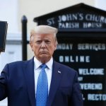 Trump hawks Mein Kampf