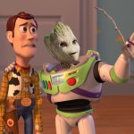 Toy Story - Groot Everywhere