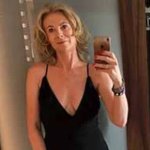 Sophie, 51