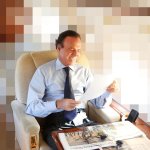 QUE JULIO TE AGARRE LEYENDO
