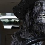 Barbossa driving with a tailgater