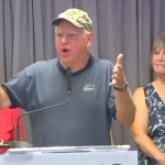 Dumpy Tim Walz meme