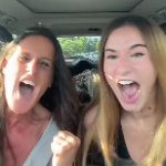 Sidney and Mom Screaming meme