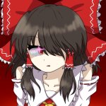 Reimu side eye