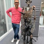 Ryan Reynolds and Wolverine’s skeleton