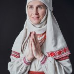 Religious fraud. Anna Fesun