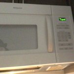 Microwave Saying “Food” (Meme)