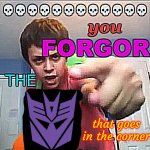 You forgor the 'Con badge