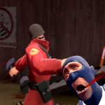 TF2 Soldier Hitting Spy With Shovel