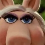 Legina miss piggy legion JPP GIF Template