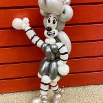 Doris Doodle balloon