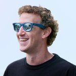 Zuckerberg Everyone is a cop glasses