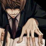 Light Yagami writing in death note