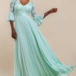 Scalloped Lace Bodice Pleated Chiffon A Line Maxi Dress - Mint G