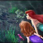 sofia and ariel swimming together