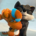 Leah and Finny hugging meme
