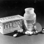Tylenol monochrome