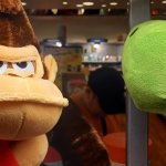 Angry Dk and imposing Yoshi