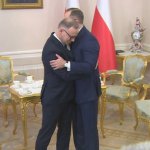 Duda tuli nawrockiego