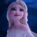 queen elsa beautiful