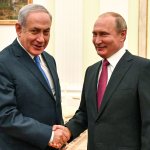netanyahu putin shaking hands