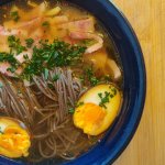 Ramen mit Belly, Sobanudel u. Ajitsuke Tamago