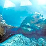 Leia strangles Jabba