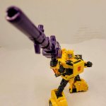 Bumble bee gun