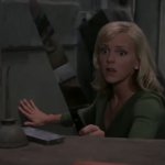 Scary Movie 3 Cindy Holds Big Knife
