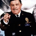 Batman (1989) Commissioner Gordon at press conference Pat Hingle