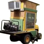 Lawnmower with air conditioning