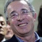 Uribe feliz