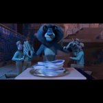Alex the Lion’s Blueberry Spa Day