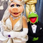 Iconic duo | THIS COUPLE; IS ICONIC | image tagged in miss piggy kermit,name a more iconic duo | made w/ Imgflip meme maker