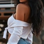 BACK SIDE BEAUTY