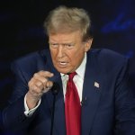 trump eatiing the dogs