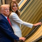 trump elevator stopped